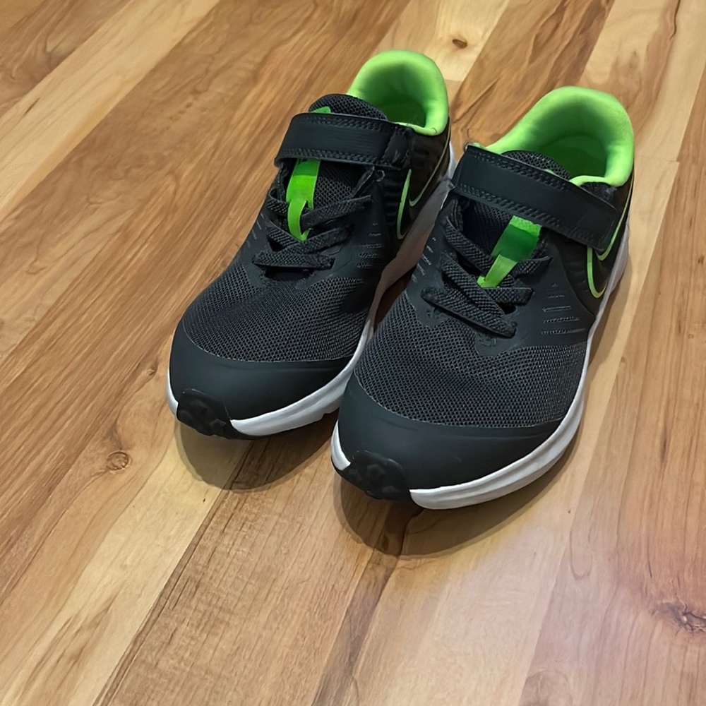 Kids Nike Star Runner